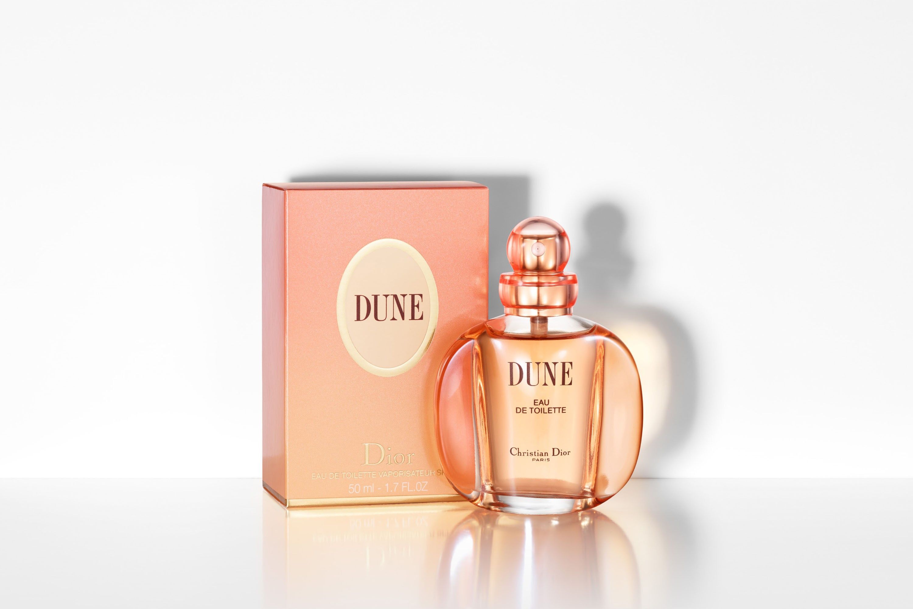 Диор дюна. Dune Кристиан диор. Духи Dior Dune 1991. Парфюмерия Кристиан диор Дюна. Christian Dior Dune men.