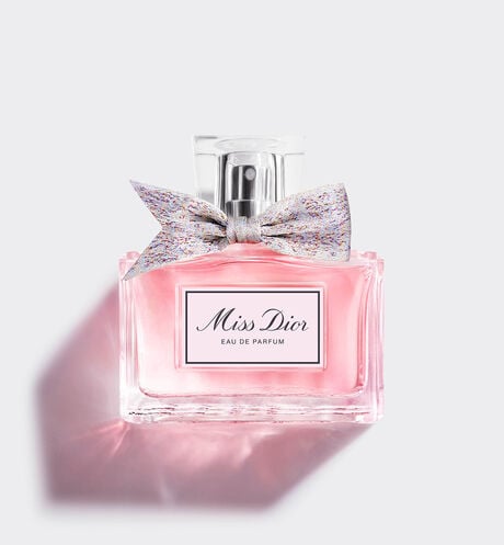 Miss Dior: the new Dior Eau de Parfum with a couture bow | DIOR