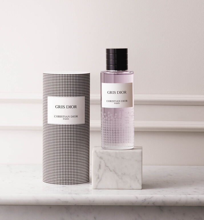 als resultaat Iedereen droogte Gris Dior Fragrance: New Look Houndstooth Ltd Edition | DIOR