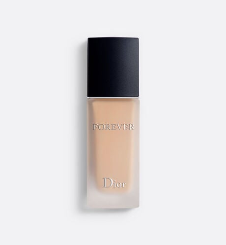 Dior - 恆久貼肌系列蘊含 87%花卉護膚成分