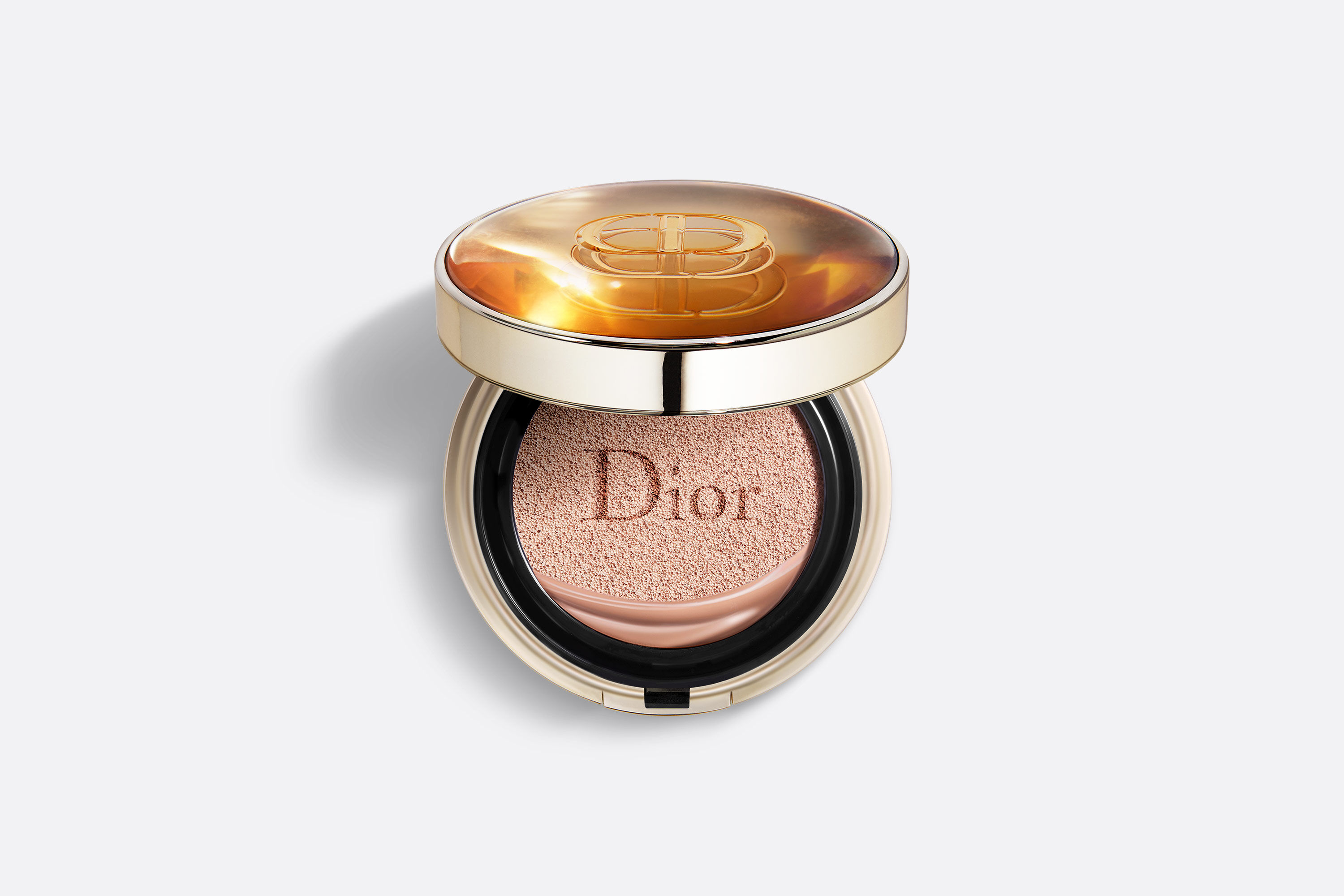 Dior prestige light in white cushion clearance