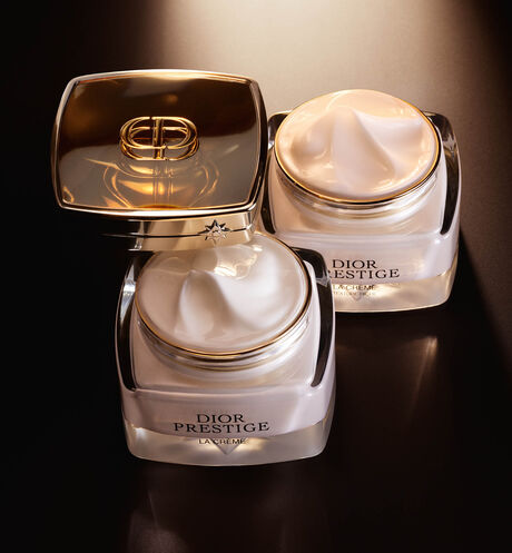 Dior - Dior Prestige La Crème Texture Riche Anti-aging intensive repairing creme - dry to very dry skin - 2 Open gallery