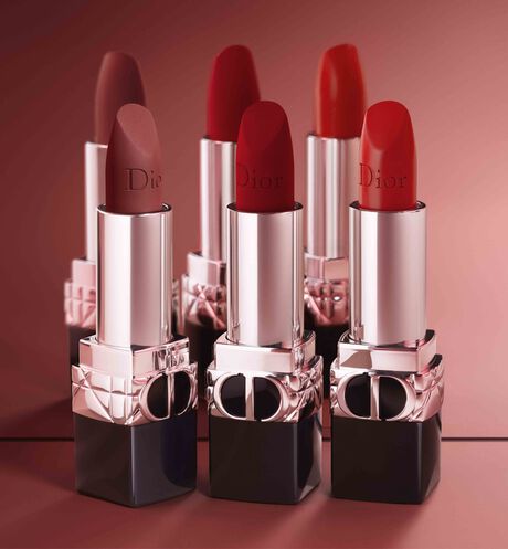 Dior - Rouge Dior Refillable lipstick with 4 couture finishes: satin, matte, metallic & new velvet - 19 Open gallery