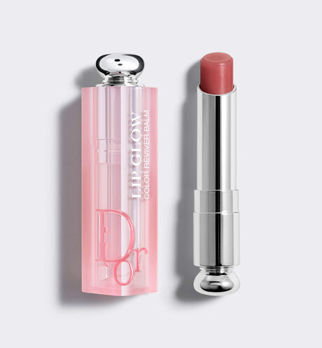 Dior - ディオール アディクト リップ グロウ 唇に、カスタム カラーの輝き。97%(*1) 自然由来・ティント リップ バーム 誕生。