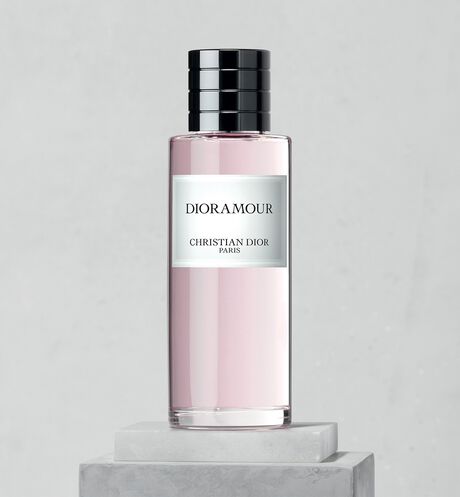 Dior - Dioramour Parfum