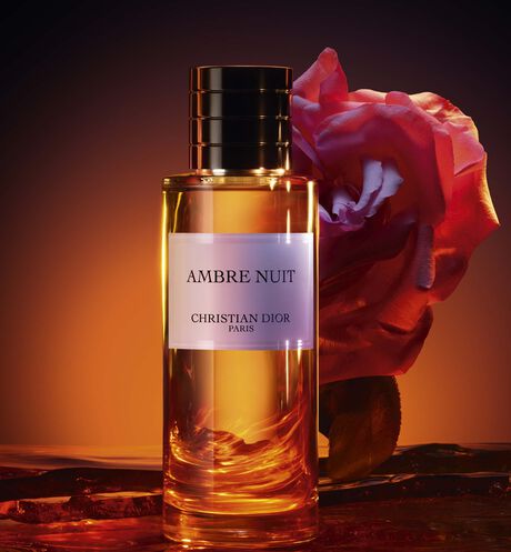 Ambre Nuit Dior perfume: the unisex amber floral fragrance | DIOR