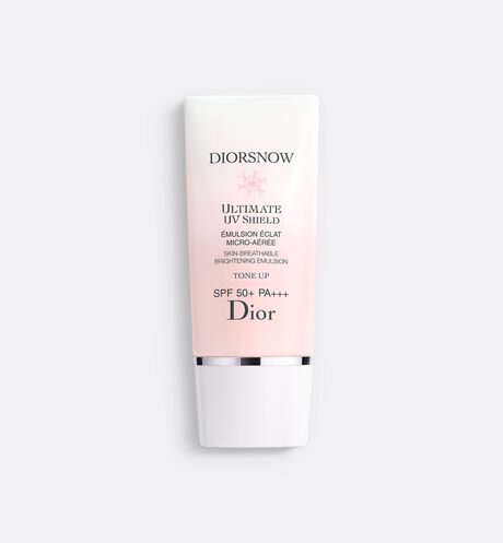 Dior - スノー UVシールド トーンアップ 50+ (SPF50+/PA+++) 瞬時にトーンアップした肌を叶える日焼け止め乳液