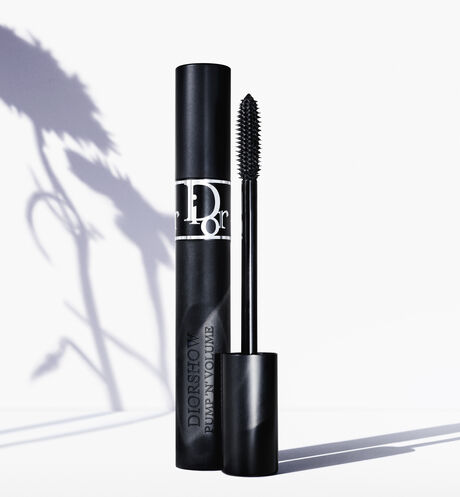 Dior - Diorshow Pump 'N' Volume Xxl volume squeezable mascara - 24h wear - 90% natural-origin ingredients - 3 Open gallery
