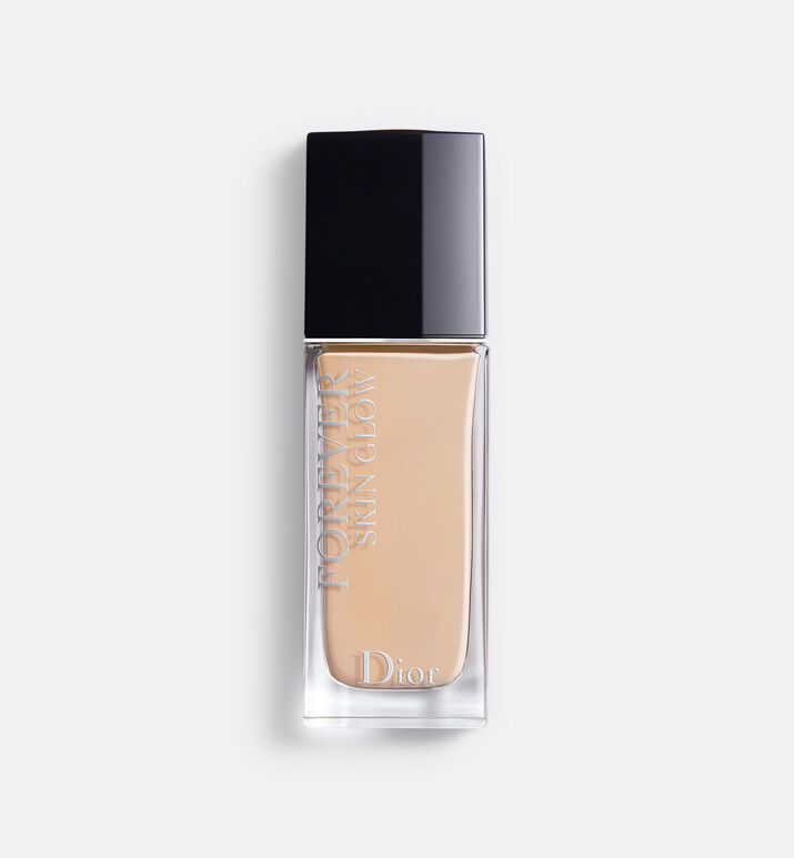 graven Controversieel Ambassadeur Dior Forever: 24h* Wear Radiant Foundation & 86%** Skincare Base | DIOR