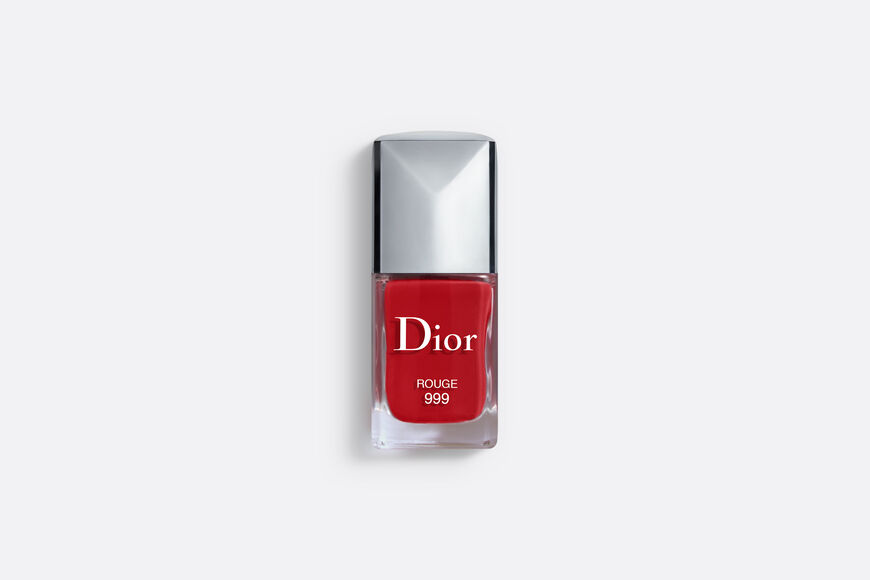 Dior - Dior Vernis Nail lacquer - couture color - shine and long wear - gel effect - protective nail care - 14 Open gallery