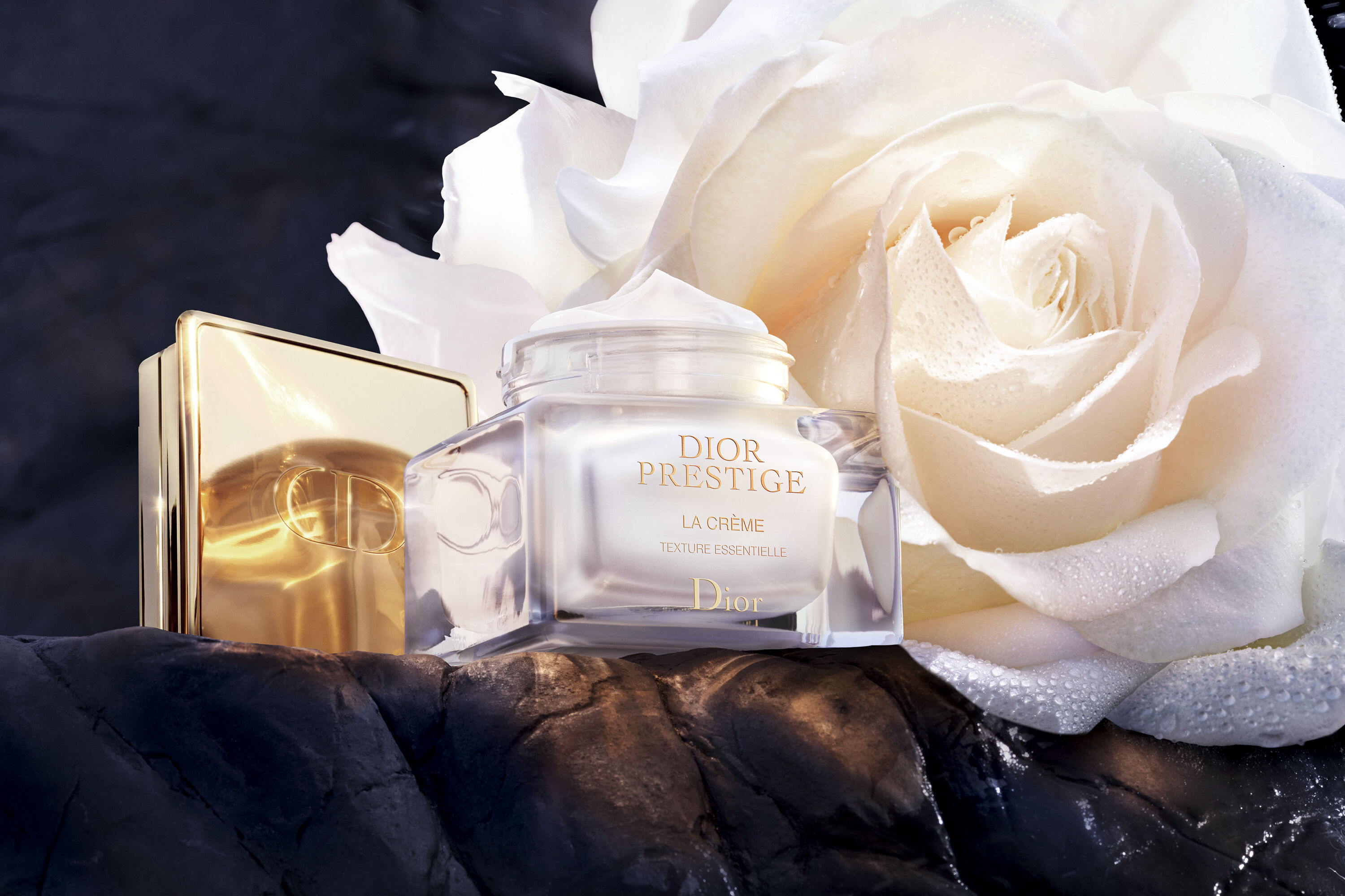Dior Prestige La Crème Texture