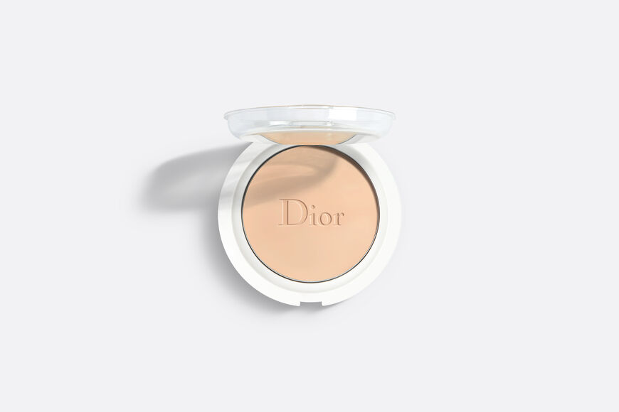Dior - Diorsnow Perfect Light Compact Refill Refill - brightening powder foundation - moisture-lock spf 10 pa++ ** ** instrumental test on 11 subjects after 2 hours. - 10 Open gallery