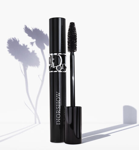 BLAKE LIVELY - Diorshow 24h Buildable Volume Mascara