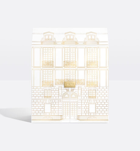 Dior Advent Calendar: Le 30 Montaigne  DIOR