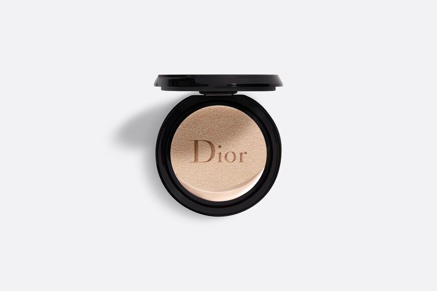 Dior - Dior Forever Couture Skin Glow Cushion Refill Fresh foundation - 24h wear* and hydration** - radiant finish - 4 Open gallery