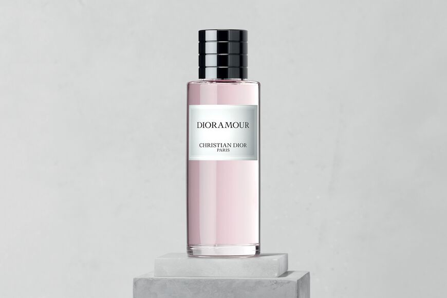 Dior - Dioramour Parfum - 2 Ouverture de la galerie d'images