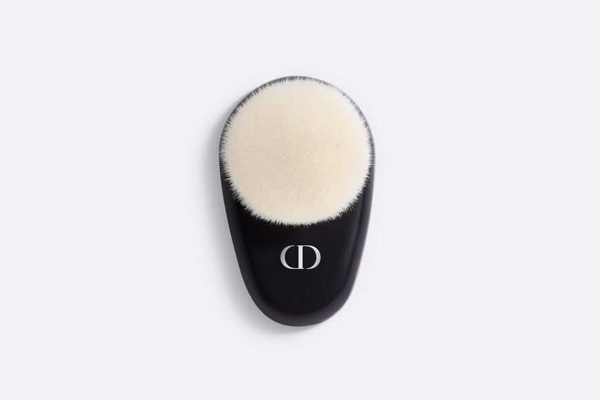 Dior - Dior Backstage Face Brush N°18 Brocha rostro multiuso - efecto alisador - cobertura modulable aria_openGallery