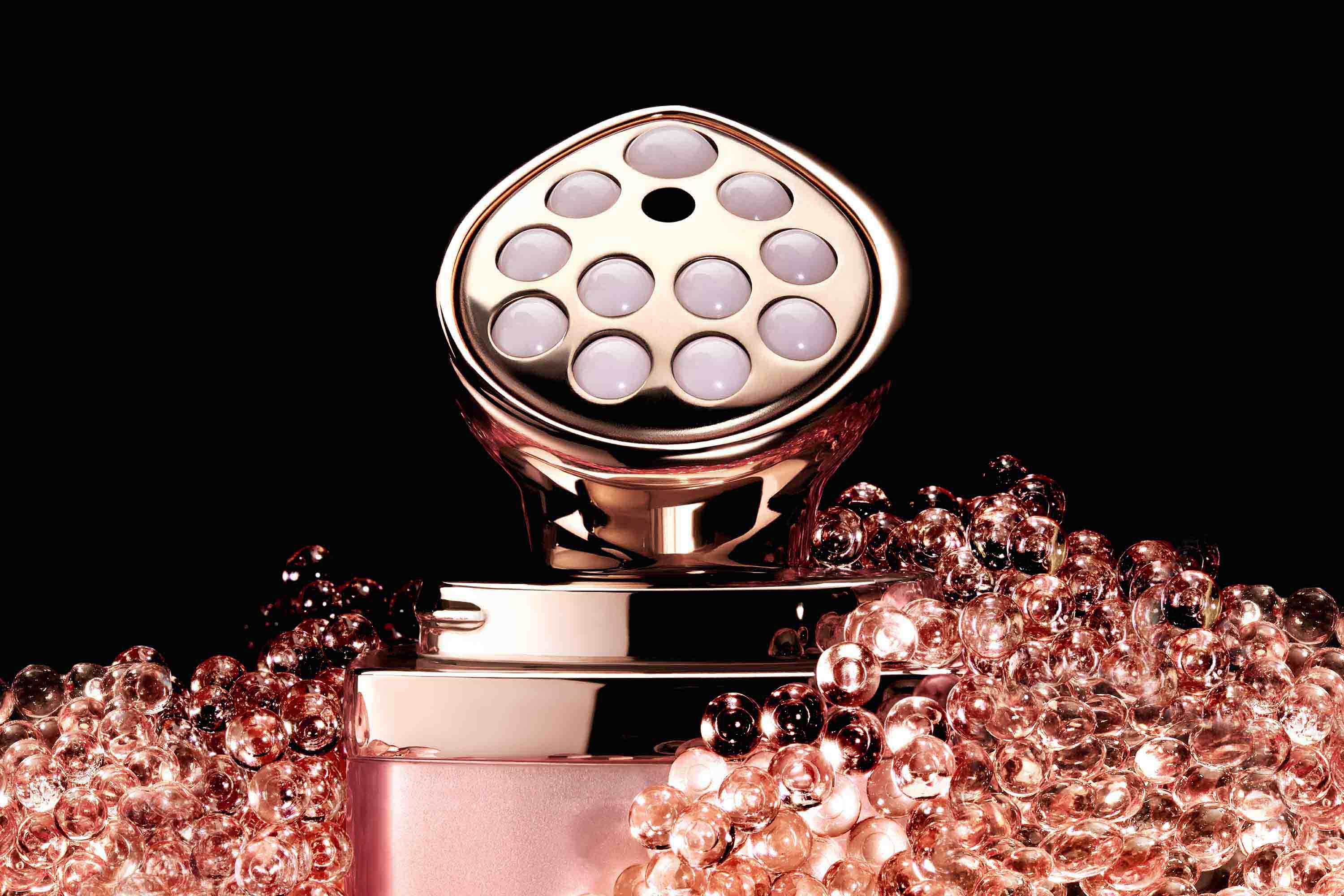 Guerlain on X: The ultimate in French savoir-faire. Personally
