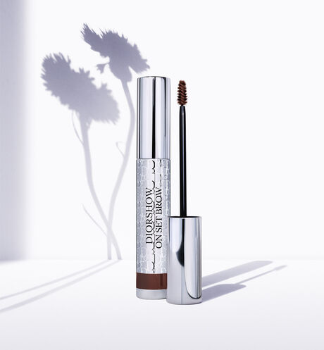 Dior - Diorshow On Set Brow Brow gel - 24h volume and hold - 90% natural-origin ingredients - 12 Open gallery