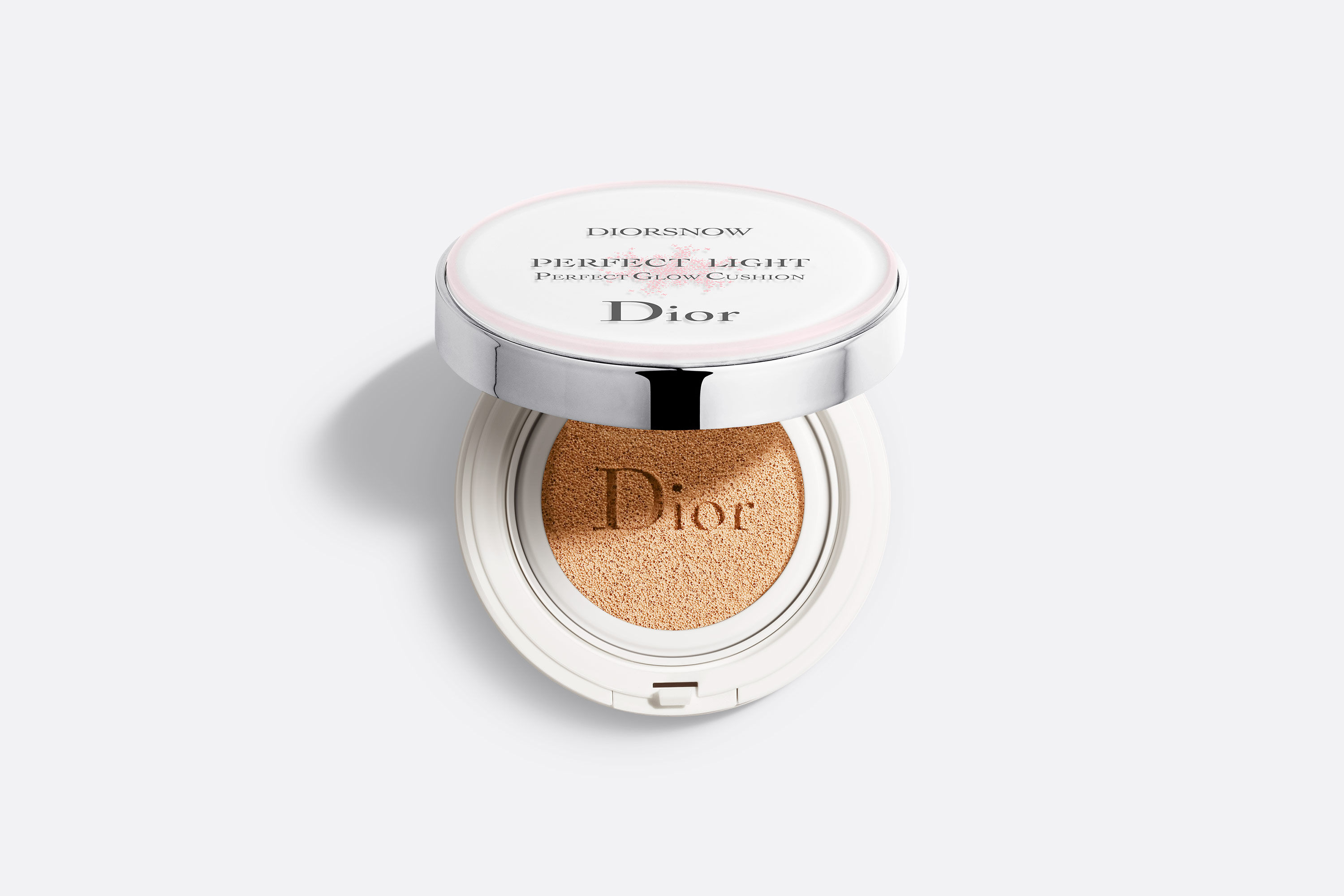 Review Dior DiorSnow Bloom Perfect Perfect Moist Cushion  beautifulbuns   a beauty travel  lifestyle blog