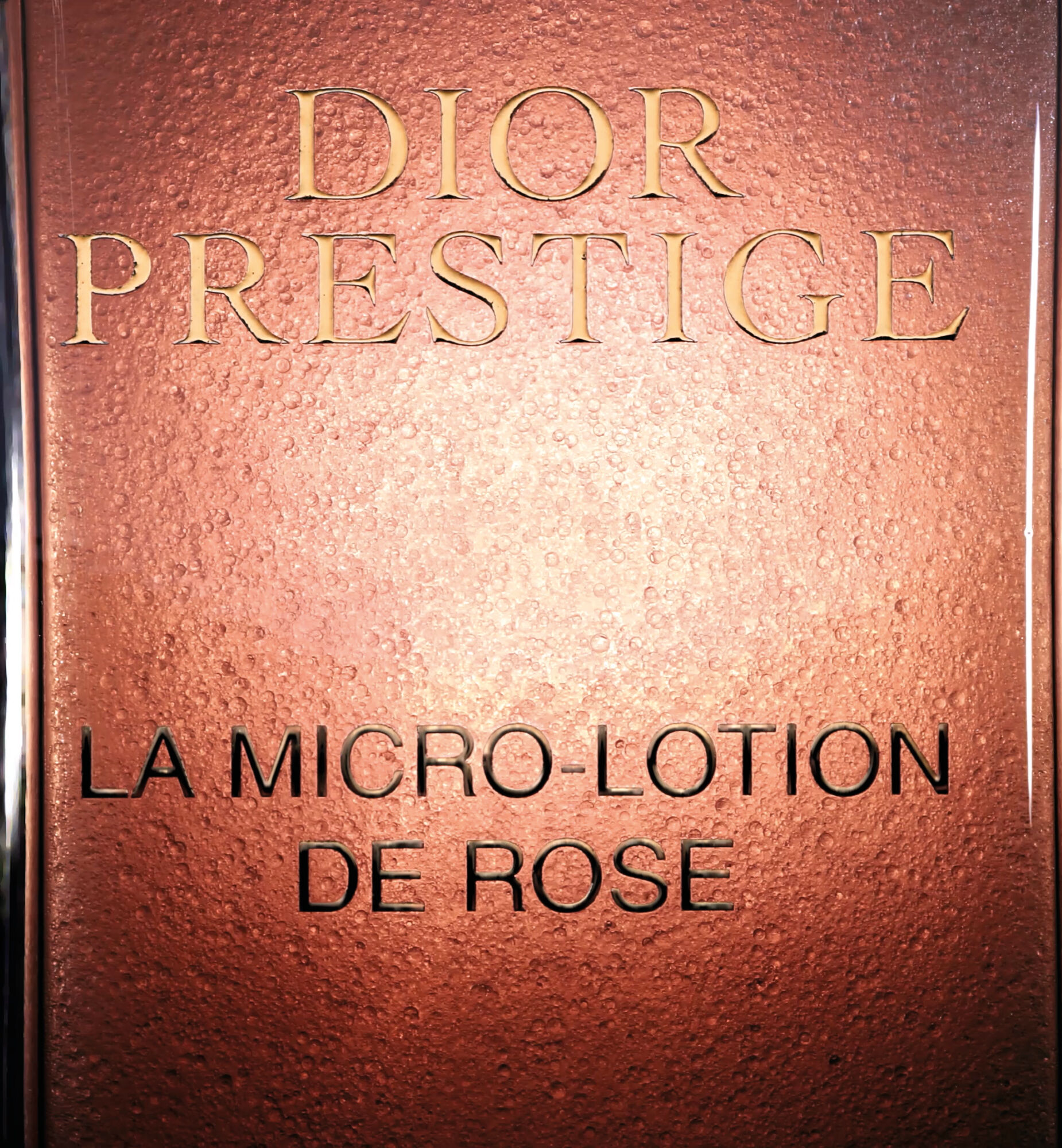 la micro lotion de rose dior