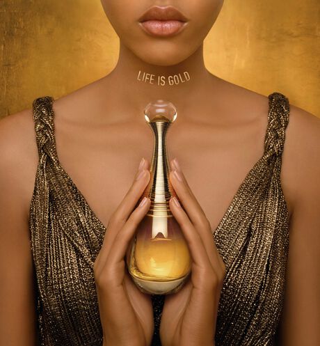 Dior - J'adore Eau de Parfum Infinissime Eau de parfum - citrus, floral and woody notes - 3 Open gallery