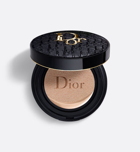 Dior - Dior Forever Skin Glow Cushion - Edición Limitada Diormania Gold Fondo de maquillaje fresco – 24 h de duración* e hidratación** – acabado luminoso radiante